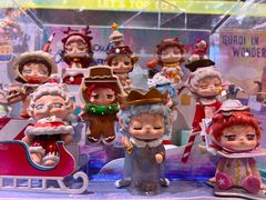 -泡泡玛特POPMART(上海环球港店)