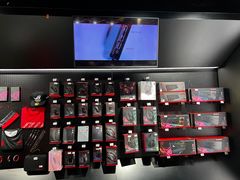 -ROG玩家国度(美罗城店)