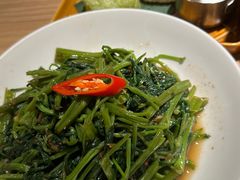 -默加东南亚美食(大宁音乐广场店)
