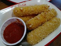 -Tubestation站点比萨(新世界大望路店)