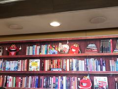 -麦当劳(展览路店)