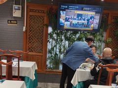 -蠔友汇(皇姑店)