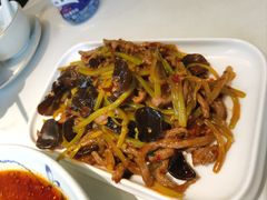 -粤香村(清真川菜店)