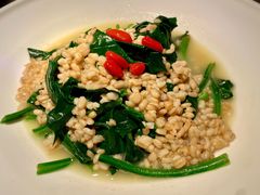 燕麦奶汤菠菜-虫二酒肆(美罗城店)