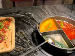 -热火朝天鲜切牛肉火锅(南强街巷店)