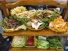 -易门野生菌府·菌海森林(月牙潭公园店)