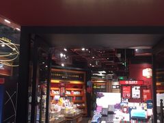 -西西弗书店&矢量咖啡(凯德晶萃广场店)