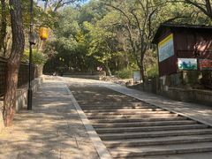-灵岩山风景区