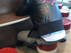 -麦当劳(展览路店)