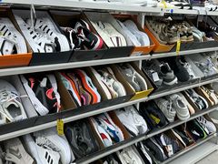 -BIGOFFS 超级折扣(仁恒伊势丹店)