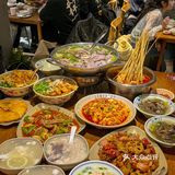 来新街口一定要吃的就是这家冯三孃跷脚牛肉，真没想到