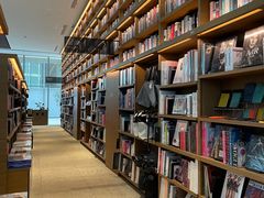 -茑屋书店(天目里店)