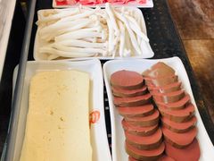 -鑫龙火锅城(青岛分店)