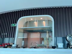 -亚洲国际大酒店·云顶阁旋转自助餐厅