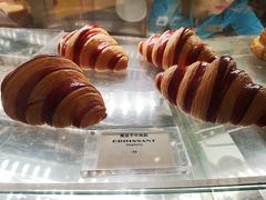 覆盆子牛角酥-视博茶点(美狮美高梅店)