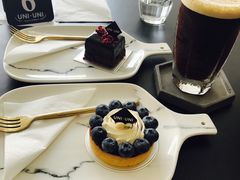 -UNI UNI(环亚凯瑟琳店)