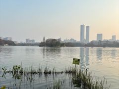 -湖南烈士公园-停车场