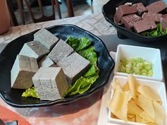 -潮牛海记•潮汕牛肉火锅•醉鸡煲•粿条汤(通北路店)