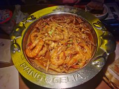 -胖哥俩肉蟹煲(石家庄勒泰中心店)
