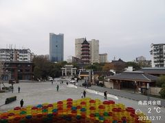 -绳金塔