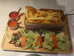 -ins森林童话餐厅coffee&bistro