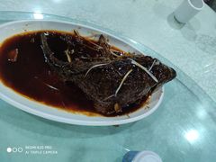 -六和聚传统烤鸭.天津菜(和平店)