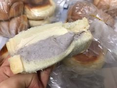 -沁屋面包店(人民东路店)