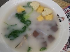-大脸鸭记鸭血粉丝·小锅米线(水游城店)