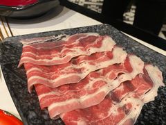 澳洲谷饲100天肥牛-哥老官重庆美蛙鱼头(宝山龙湖店)