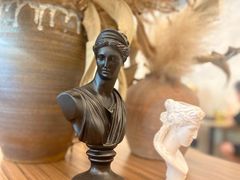 -玲婧胡同·生日蛋糕·餐厅(嘉里城店)