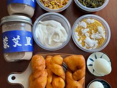 -蒙艾里民族传统菜蒙餐