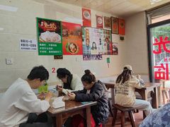 -亚忠小吃店(曾厝垵店)