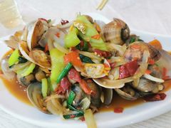 -覃记海鲜美食餐厅