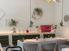 -春树下·树屋花房西餐厅(罍街AS1980店)