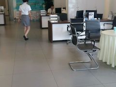 -上汽大众4S店(上海冠松店)