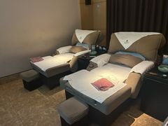 -金色印象·4K影院式足体养生(双龙湖店)