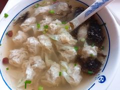 -汪一挑馄饨(老街店)