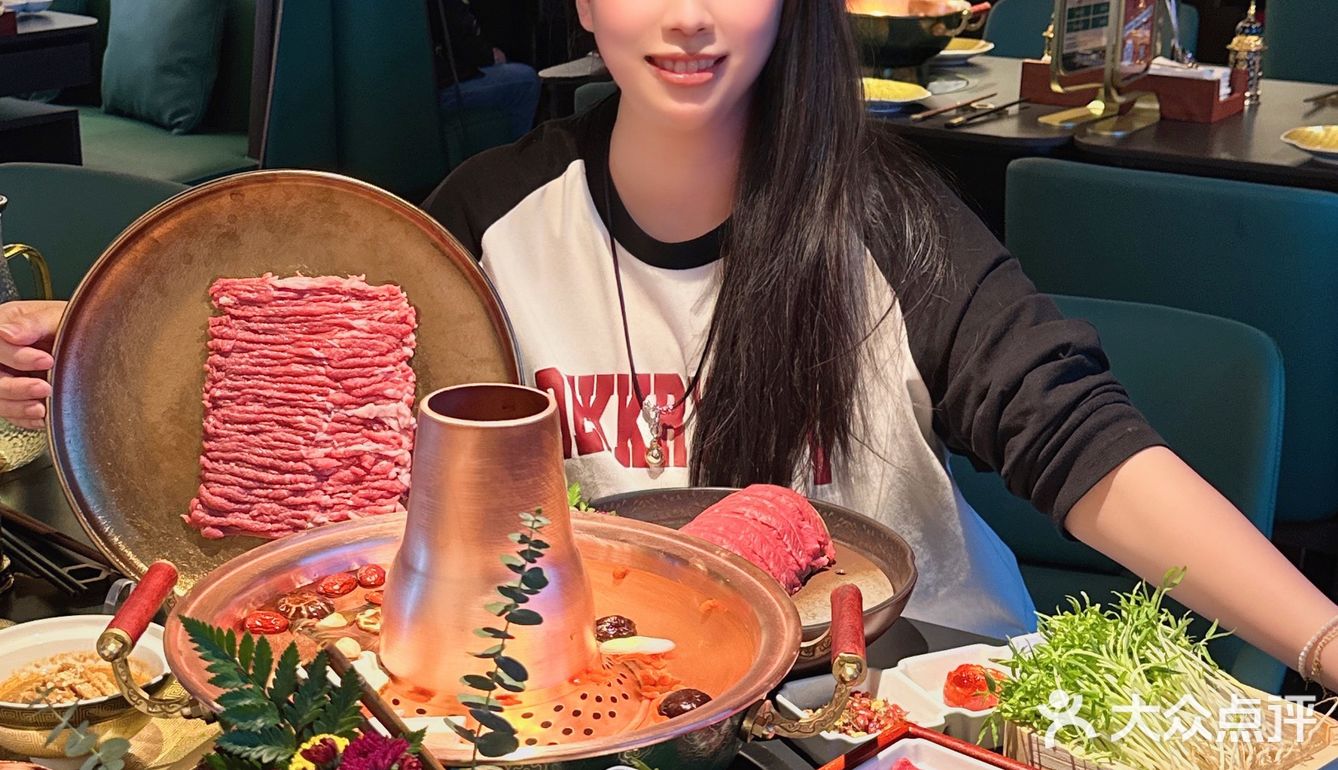🔥打卡正宗铜锅火锅，肉质品质绝绝子～
