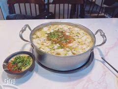 -德林酸菜鱼火锅(南丹店)