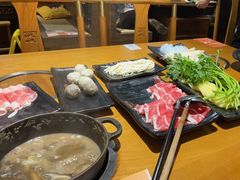 -呷哺呷哺 黄金牧场 (盛世天骄店)