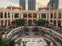 -佛罗伦萨小镇广佛名品奥特莱斯(疏港路店)