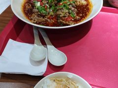 三顾冒菜-汇吃汇喝美食街(上海建发浦悦荟广场店)