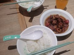 -老乡鸡(融科天地店)