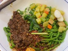-秦君宝手擀菠菜面(金花路店)