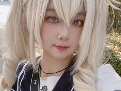 -米游妙妙屋cosplay换装自拍摄影体验馆
