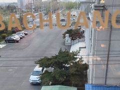 -河坝烧烤串城(金达莱店)