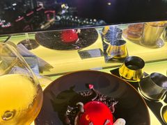 -OZONE 顶楼酒吧(香港丽思卡尔顿酒店)