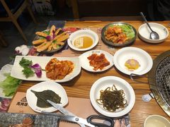 -万兴佳烤肉·长白山老味道(宏泰广场店)