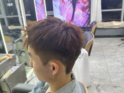 -藤野造型烫发染发