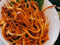 虫草菌-一叶一世界·素食餐厅(锦华万达店)